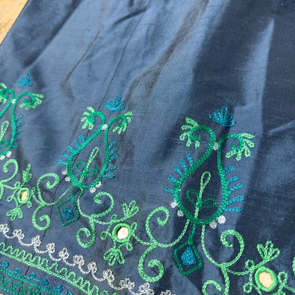 Geometrie Silk Blue Embroidered Mini Dress size 6 Cocktail Wedding Semi Formal - Picture 13 of 16